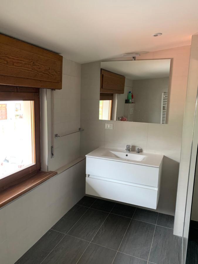 אפרטהוטל דומג'ה די קדורה Mansarda La Soffitta מראה חיצוני תמונה
